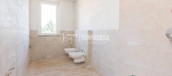 Apartamento T1 em Busto Arsizio, Italy N.º 343470 9