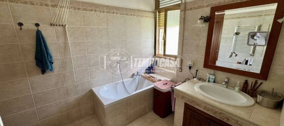 2 bedrooms Apartment in Rome, Italy No. 374158 15