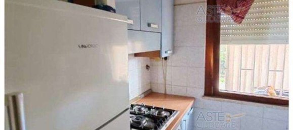 Apartamento de 2 divisões em Pomezia, Italy N.º 16320 28