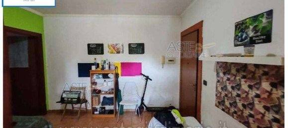 Apartamento de 2 divisões em Pomezia, Italy N.º 16320 17