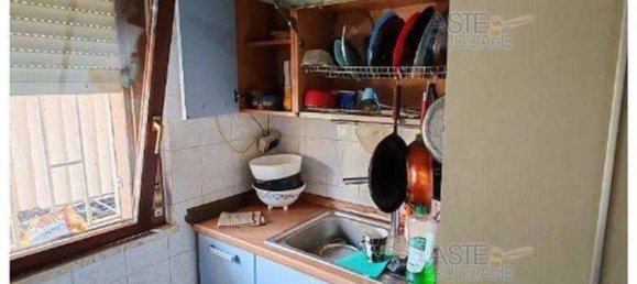 Apartamento de 2 divisões em Pomezia, Italy N.º 16320 16