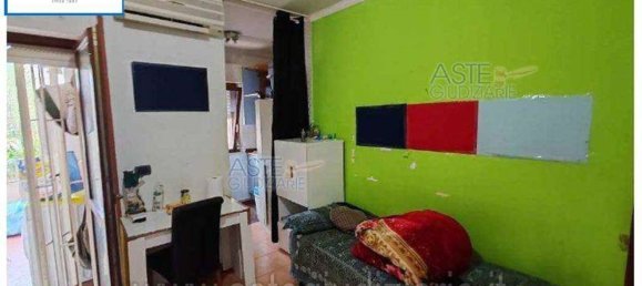 Apartamento de 2 divisões em Pomezia, Italy N.º 16320 19