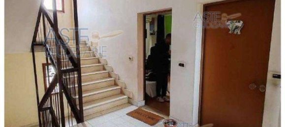 Apartamento de 2 divisões em Pomezia, Italy N.º 16320 5