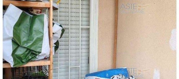 Apartamento de 2 divisões em Pomezia, Italy N.º 16320 33