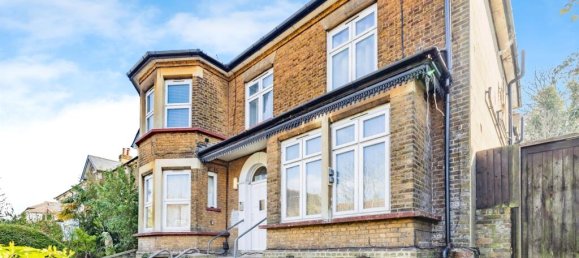 1 bedroom Apartment in Watford, United Kingdom No. 6242 13