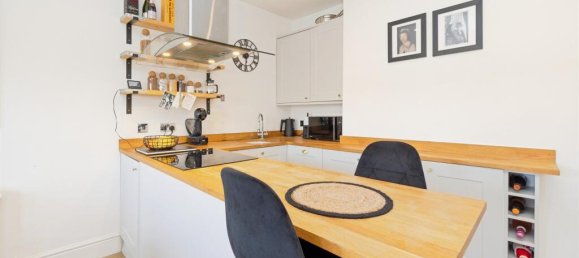 1 bedroom Apartment in Watford, United Kingdom No. 6242 9