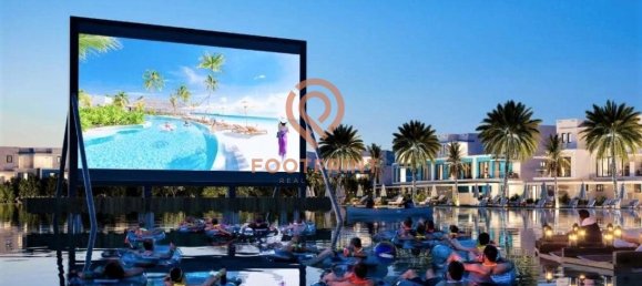 5 bedrooms Villa in Dubai, UAE No. 23871 3