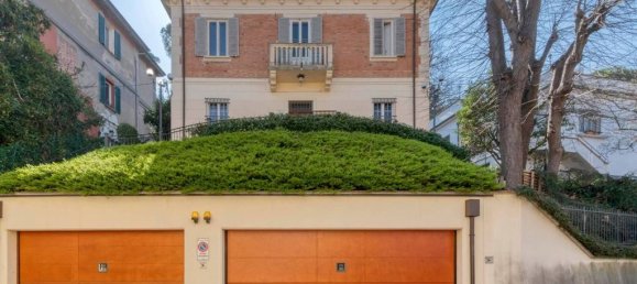 Apartamento de 2 dormitorios en Bologna, Italy No. 332186 28