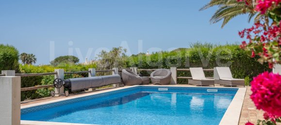 4 Schlafzimmer Villa in Luz, Portugal, Nr. 135421 8