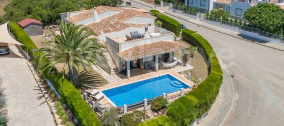 4 Schlafzimmer Villa in Luz, Portugal, Nr. 135421 2