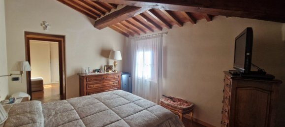 4 rooms Apartment in Reggello, Italy No. 157868 13