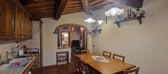 4 rooms Apartment in Reggello, Italy No. 157868 3