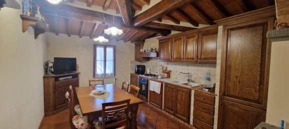 4 rooms Apartment in Reggello, Italy No. 157868 2