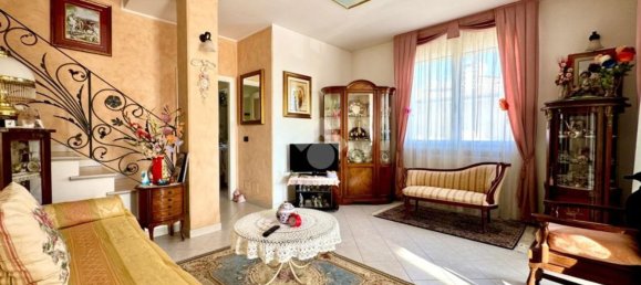3 rooms Apartment in San Mauro Pascoli, Italy No. 152426 2