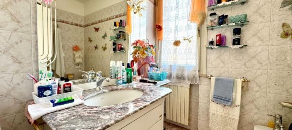 3 rooms Apartment in San Mauro Pascoli, Italy No. 152426 16