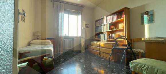 4 rooms Apartment in Bologna, Italy No. 17933 21