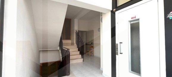 Квартира с 2 комнатами в Кампомарино, Италия № 28934 2