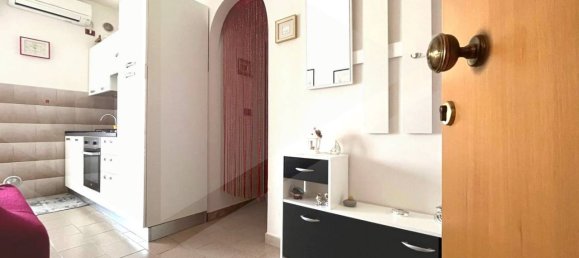 Квартира с 2 комнатами в Кампомарино, Италия № 28934 4