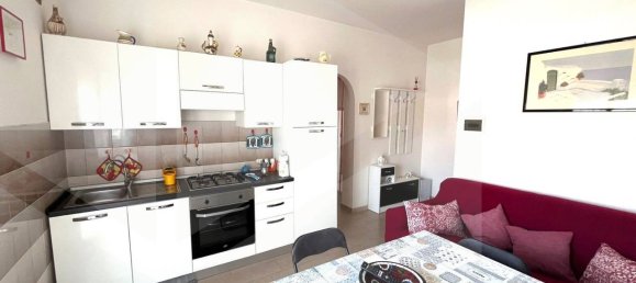 Квартира с 2 комнатами в Кампомарино, Италия № 28934 7