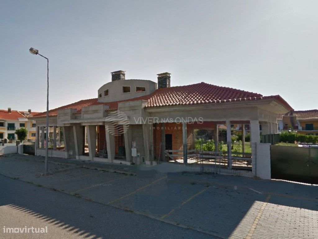 368m² Land in Fundao, Portugal No. 257934