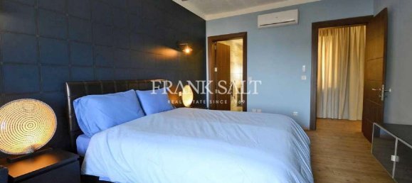 3 bedrooms Apartment in Valletta, Malta No. 2454 7