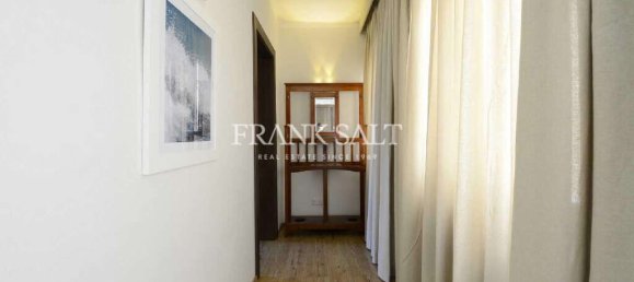 3 bedrooms Apartment in Valletta, Malta No. 2454 8