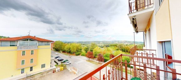 Apartamento T3 em Acqui Terme, Italy N.º 85701 3