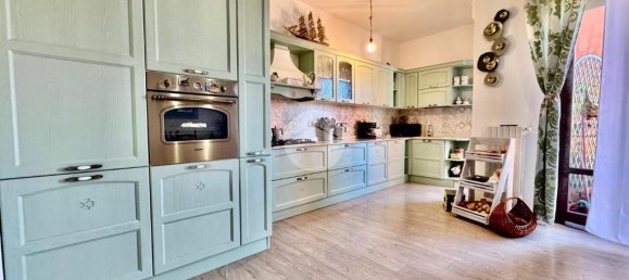 4 bedrooms Apartment in Novi Ligure, Italy No. 356664 6