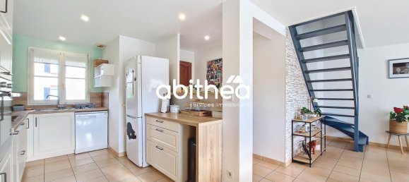 3 bedrooms House in Provin, France No. 233623 14