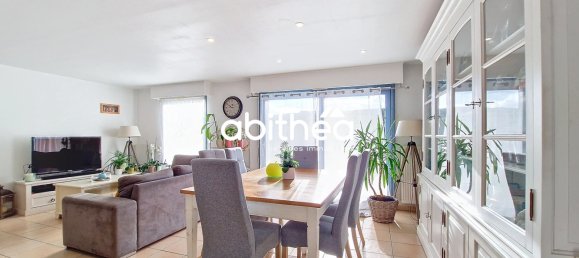 3 bedrooms House in Provin, France No. 233623 6