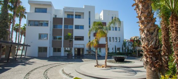 Недвижимость с 3 спальнями в Пафос, Кипр № 81612 23