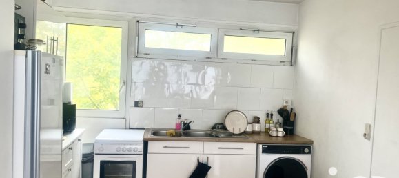 Apartamento de 2 dormitorios en Tourcoing, France No. 210888 4