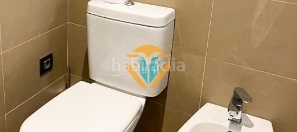 Apartamento de 2 dormitorios en Benidorm, Spain No. 88104 14