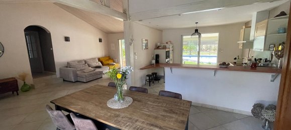 4 bedrooms Villa in Perigueux, France No. 98851 21