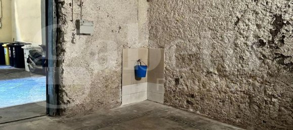 25m² Garage in Torre Annunziata, Italy No. 347675 7