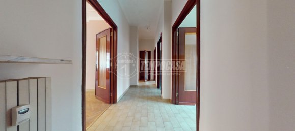 2 Schlafzimmer Wohnung in Cuneo, Italy, Nr. 135004 3