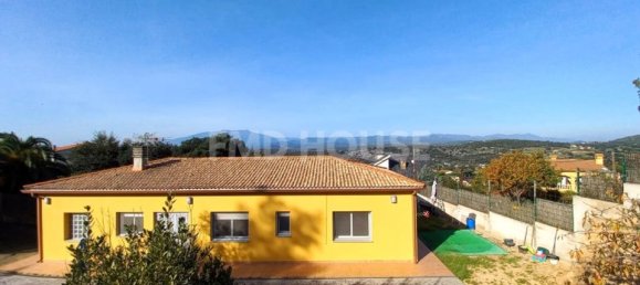4 bedrooms Villa in Macanet De La Selva, Spain No. 183956 2