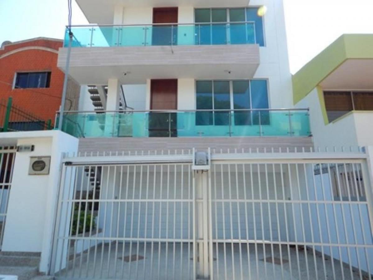 4 bedrooms House in Atlantico, Colombia No. 6992