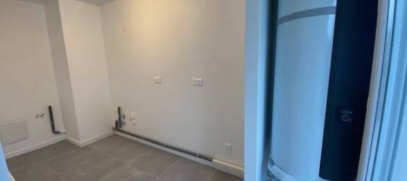 1 bedroom Apartment in Clichy-sous-Bois, France No. 163022 9