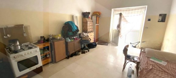 Studio in Bari, Italy No. 66105 5