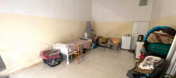 Studio in Bari, Italy No. 66105 3