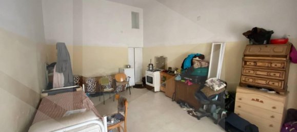 Studio in Bari, Italy No. 66105 4