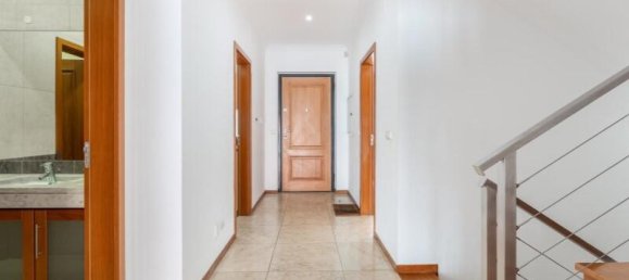 5 bedrooms Villa in Cascais, Portugal No. 146179 25