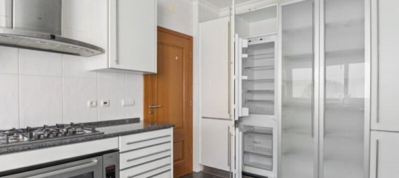 5 bedrooms Villa in Cascais, Portugal No. 146179 14