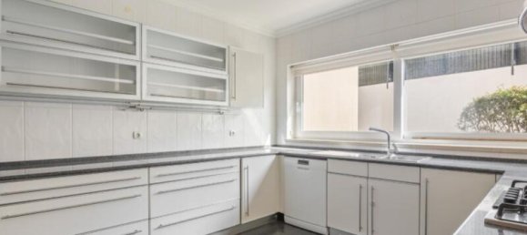 5 bedrooms Villa in Cascais, Portugal No. 146179 13