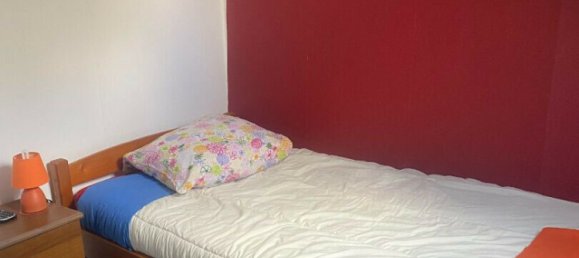 3 bedrooms House in Mayenne, France No. 357608 5