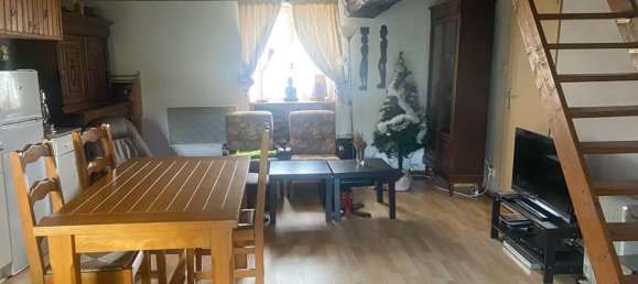 3 bedrooms House in Mayenne, France No. 357608 2