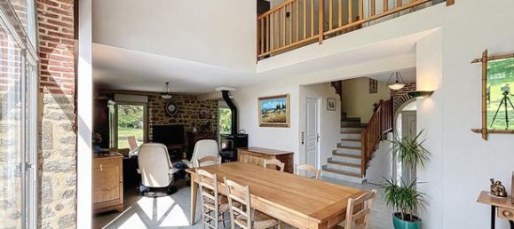 5 bedrooms House in Mayenne, France No. 311927 13