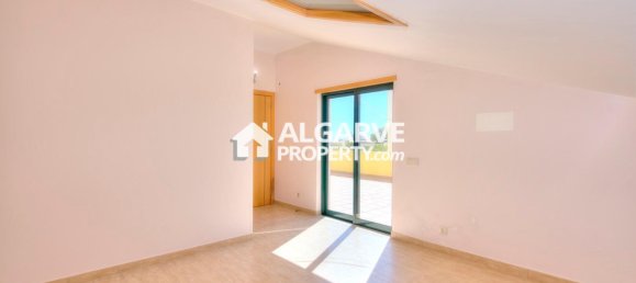 4 bedrooms Villa in Quelfes, Portugal No. 93091 37