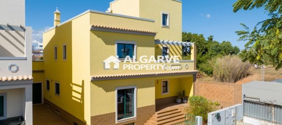 4 bedrooms Villa in Quelfes, Portugal No. 93091 2